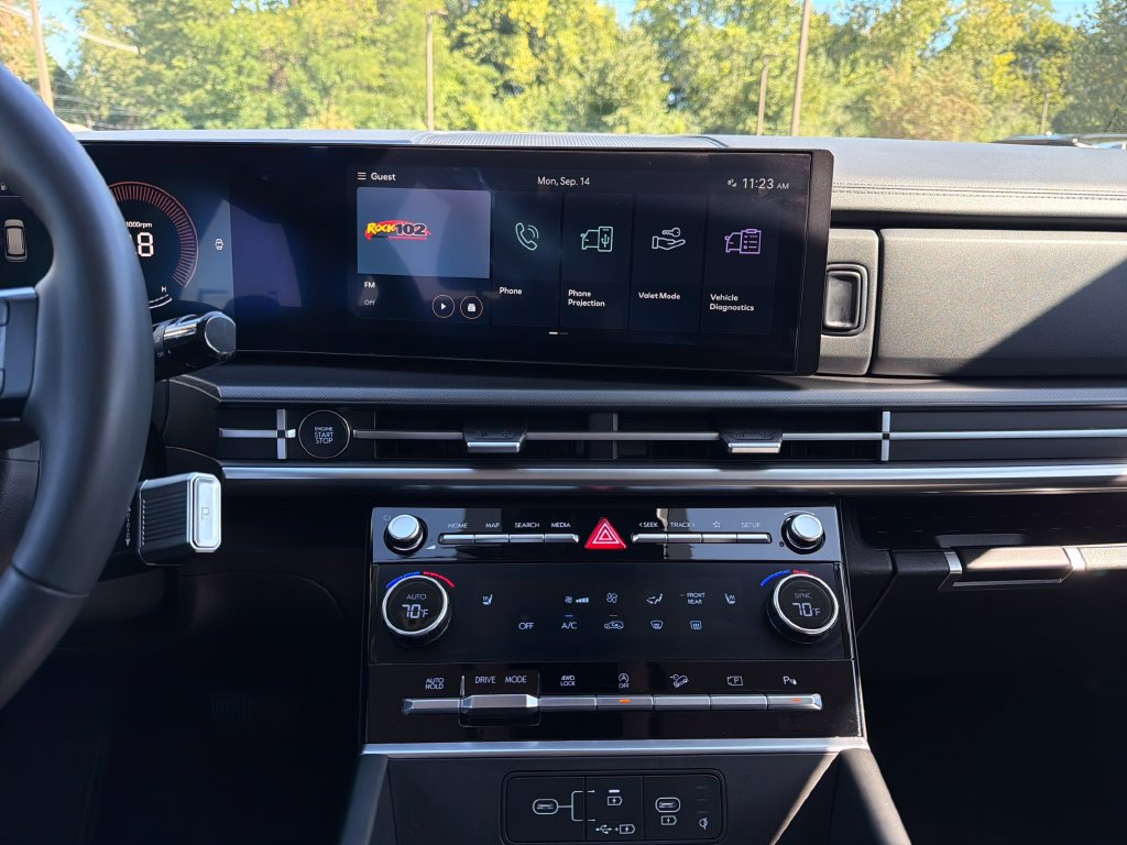 2025 Hyundai Santa Fe SEL - Photo 18