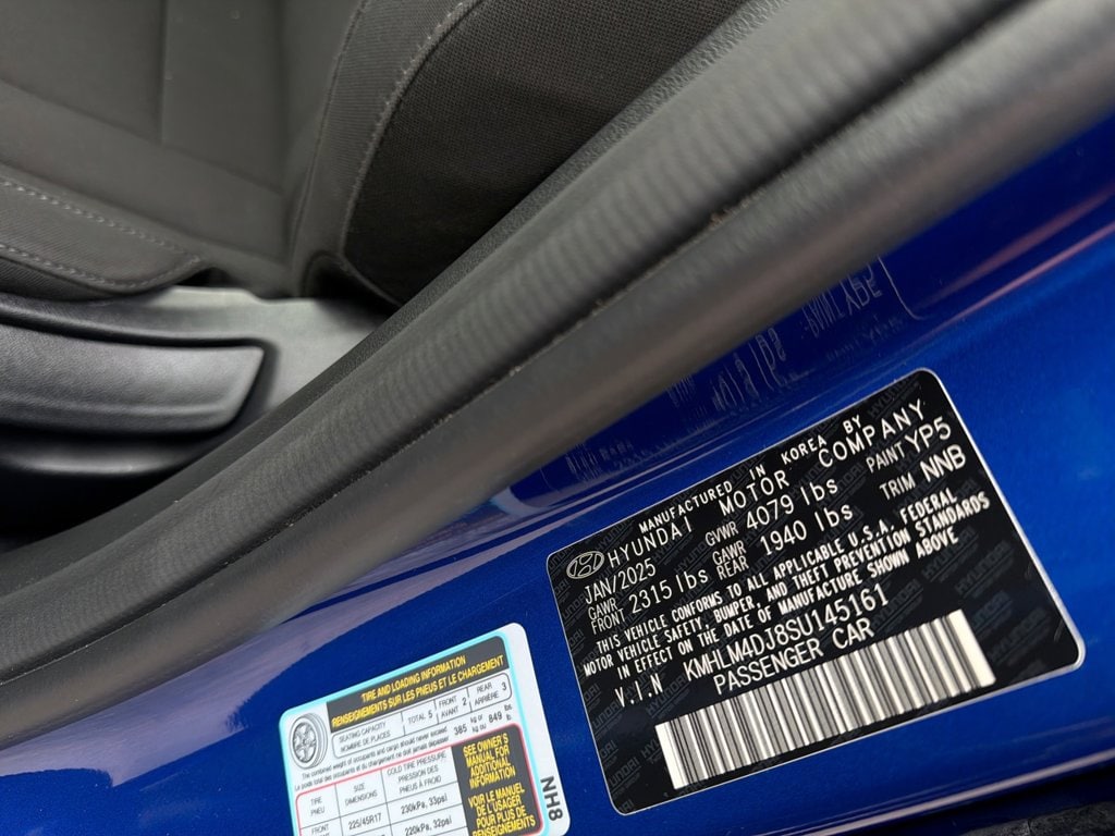 2025 Hyundai Elantra Blue - Photo 30