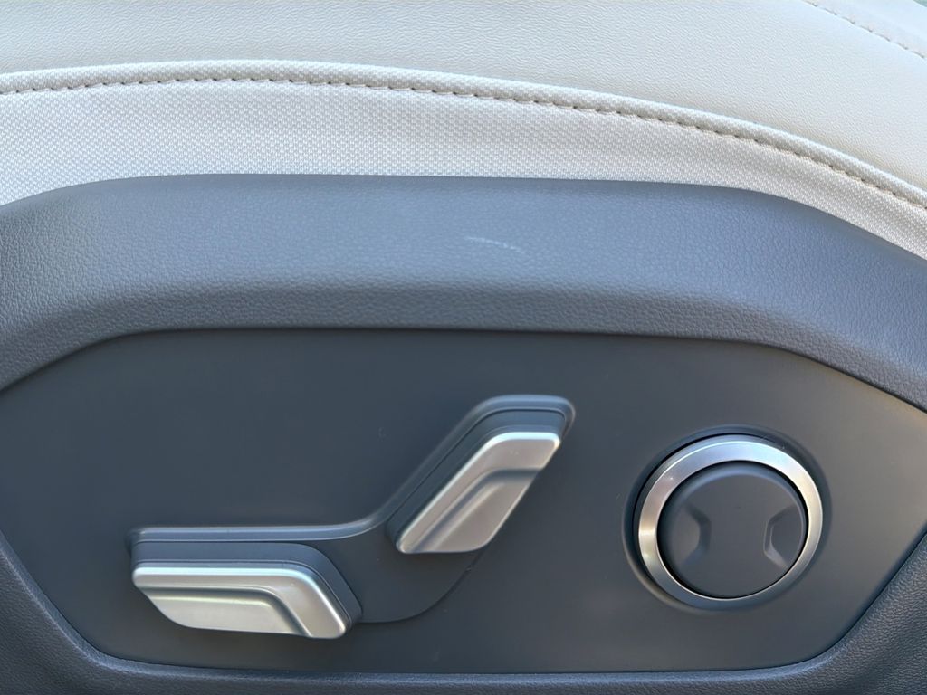 2026 Hyundai Santa Fe SEL - Photo 18