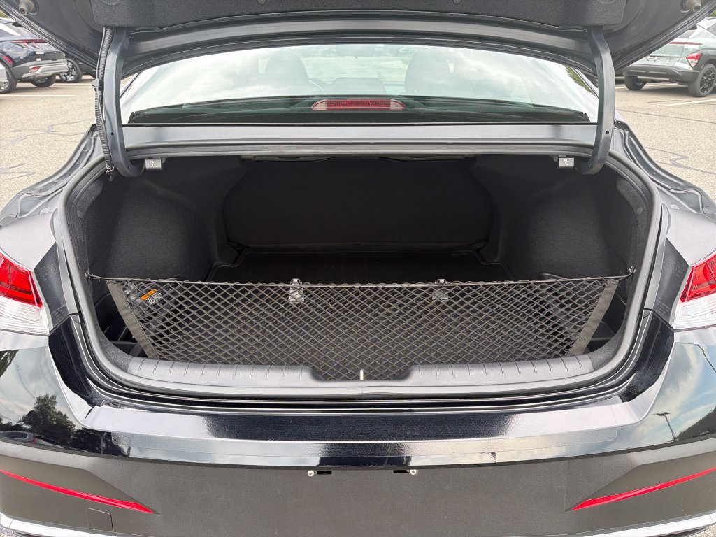2025 Hyundai Elantra Blue - Photo 25