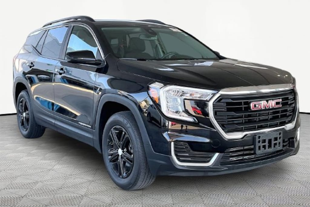 Used 2022 GMC Terrain SLE SUV