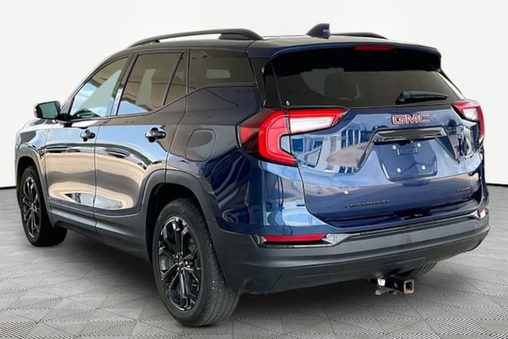 Used 2022 GMC Terrain SLT SUV