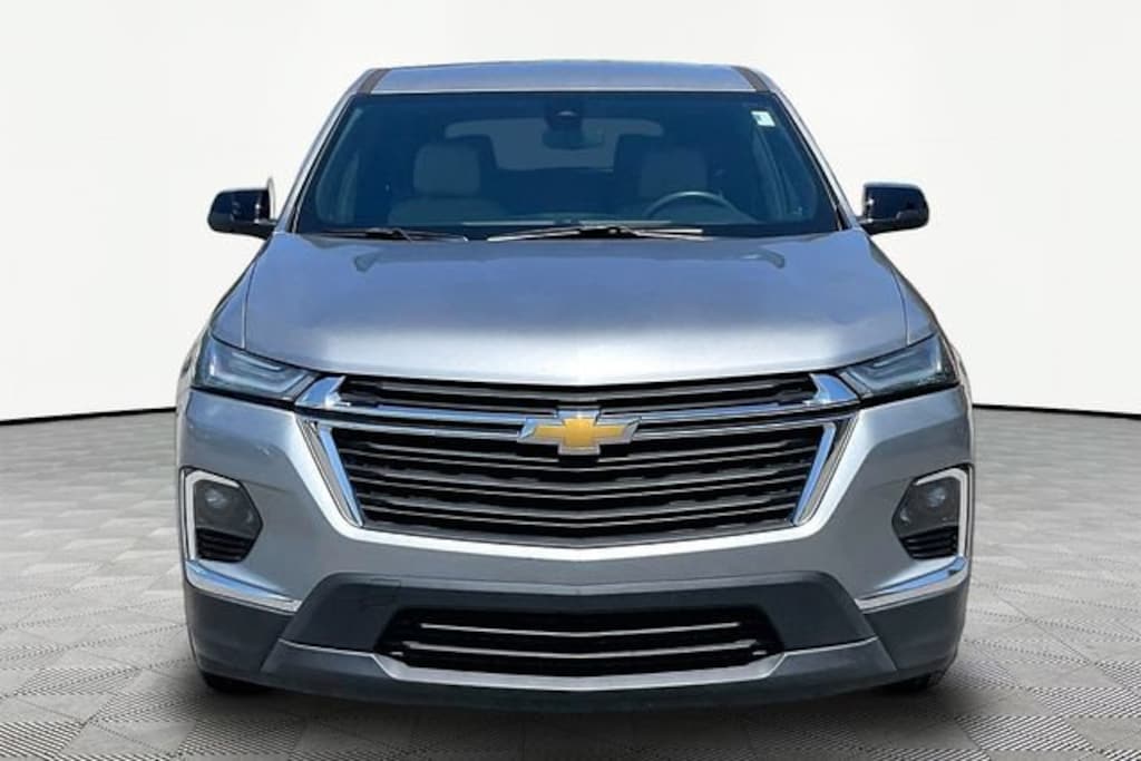 Used 2023 Chevrolet Traverse LS SUV