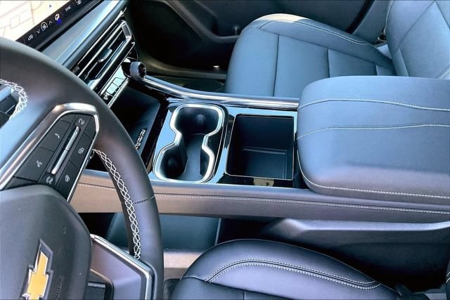 2026 Chevrolet Traverse LT - Photo 8