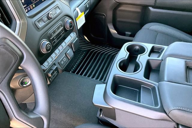 2026 Chevrolet Silverado 2500 HD Custom - Photo 9
