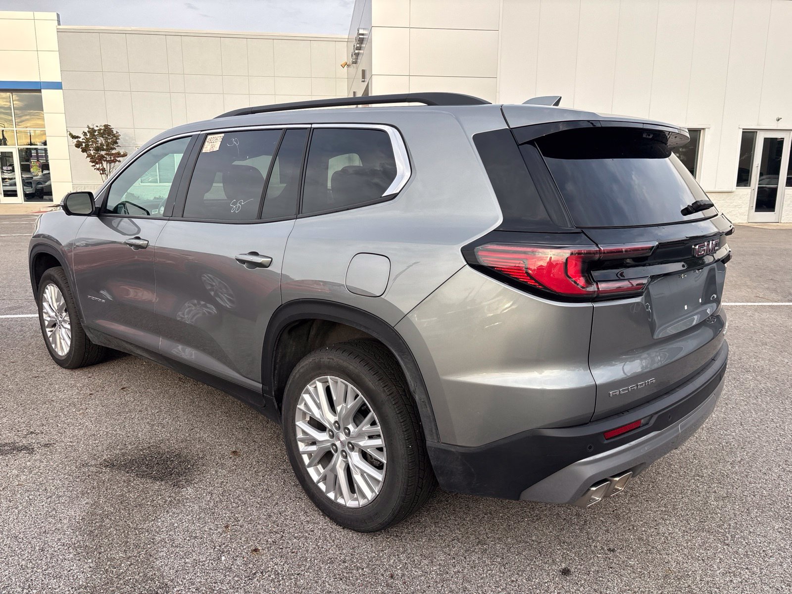 Used 2026 GMC Acadia Elevation SUV