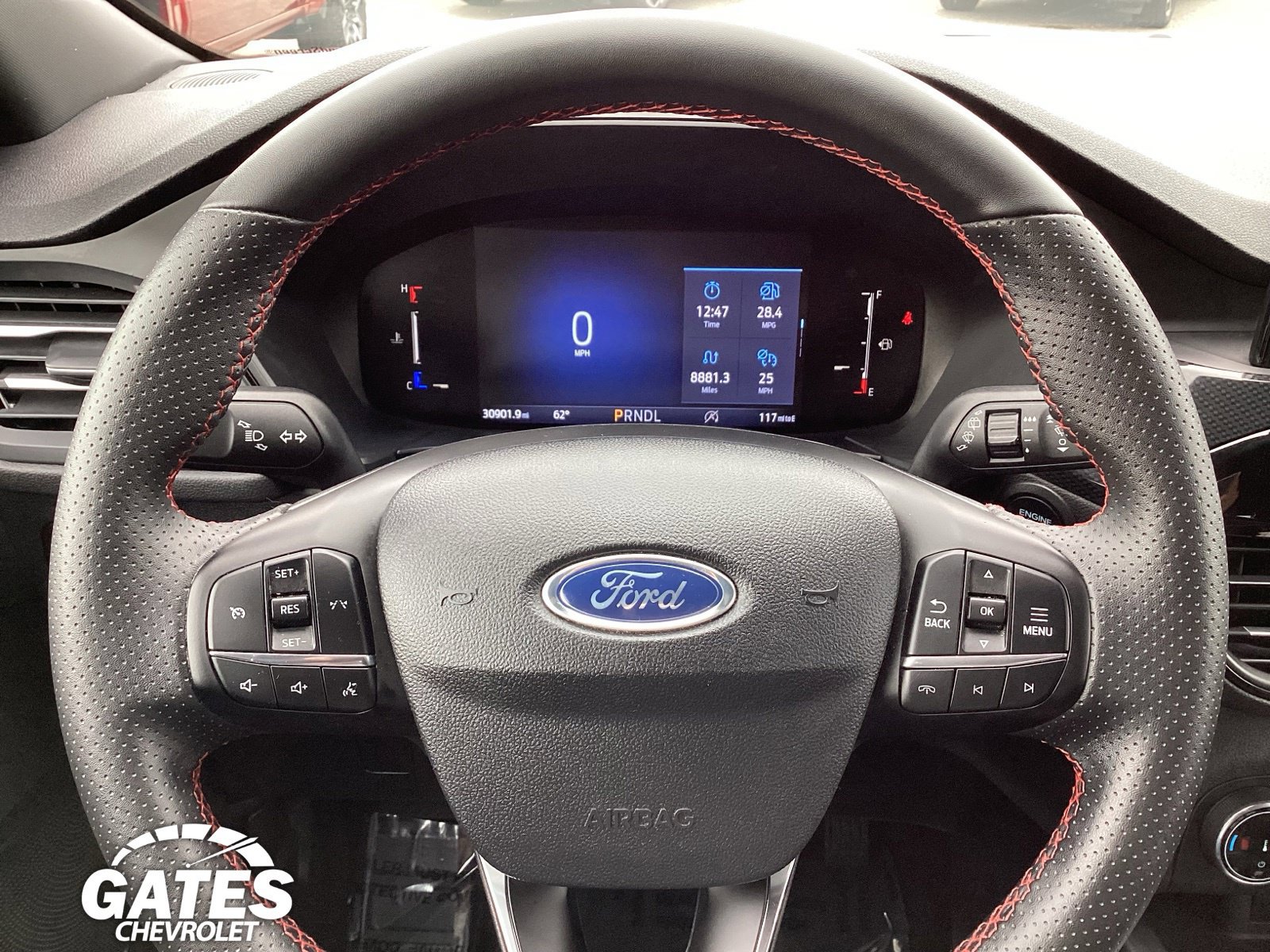 2025 Ford Escape ST-Line - Photo 23