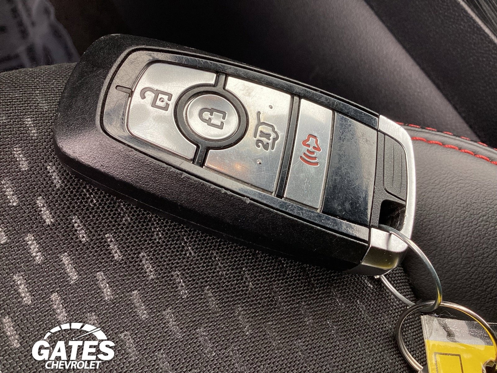 2025 Ford Escape ST-Line - Photo 24