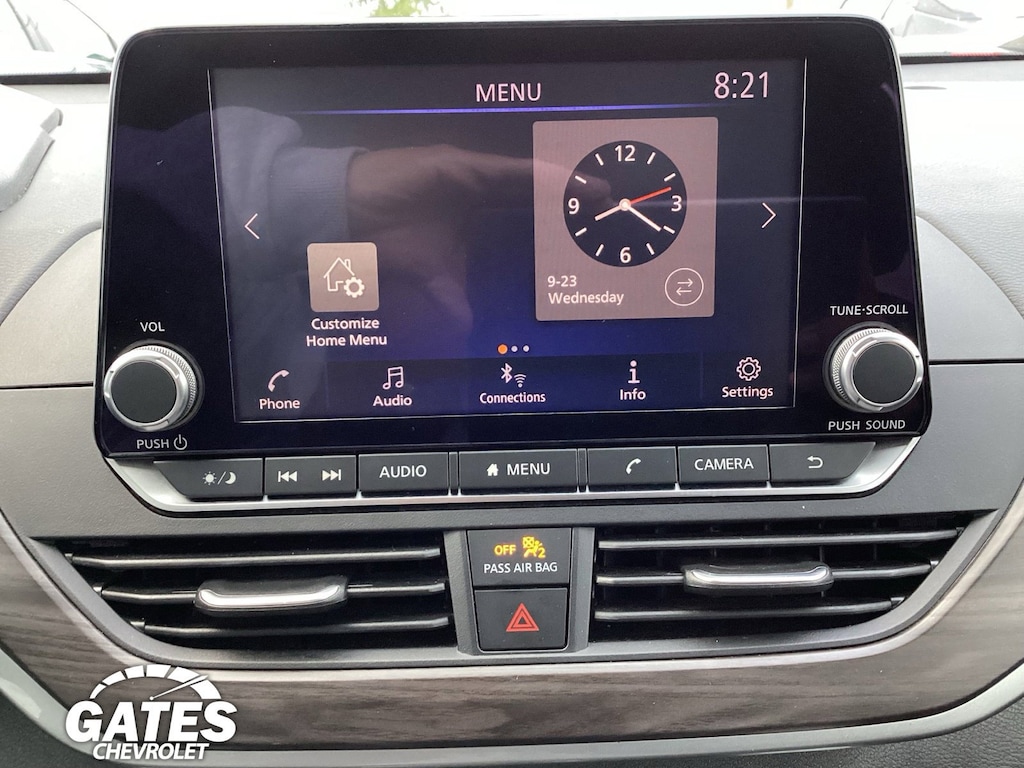 Used 2024 Nissan Altima 2.5 SV
