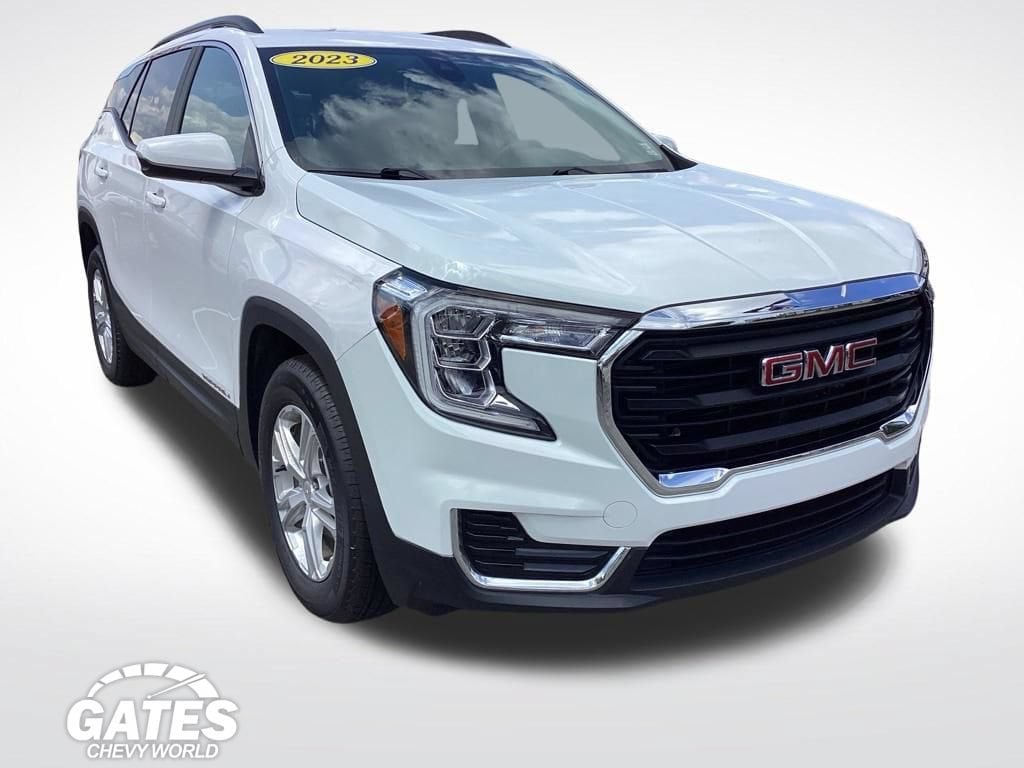 2023 GMC Terrain SLE
