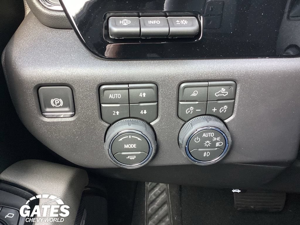 2026 Chevrolet Silverado 1500 ZR2 - Photo 13