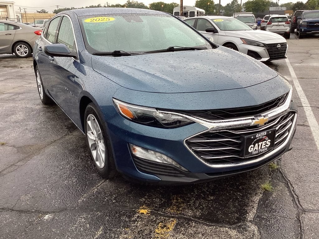 1G1ZD5ST2SF130967