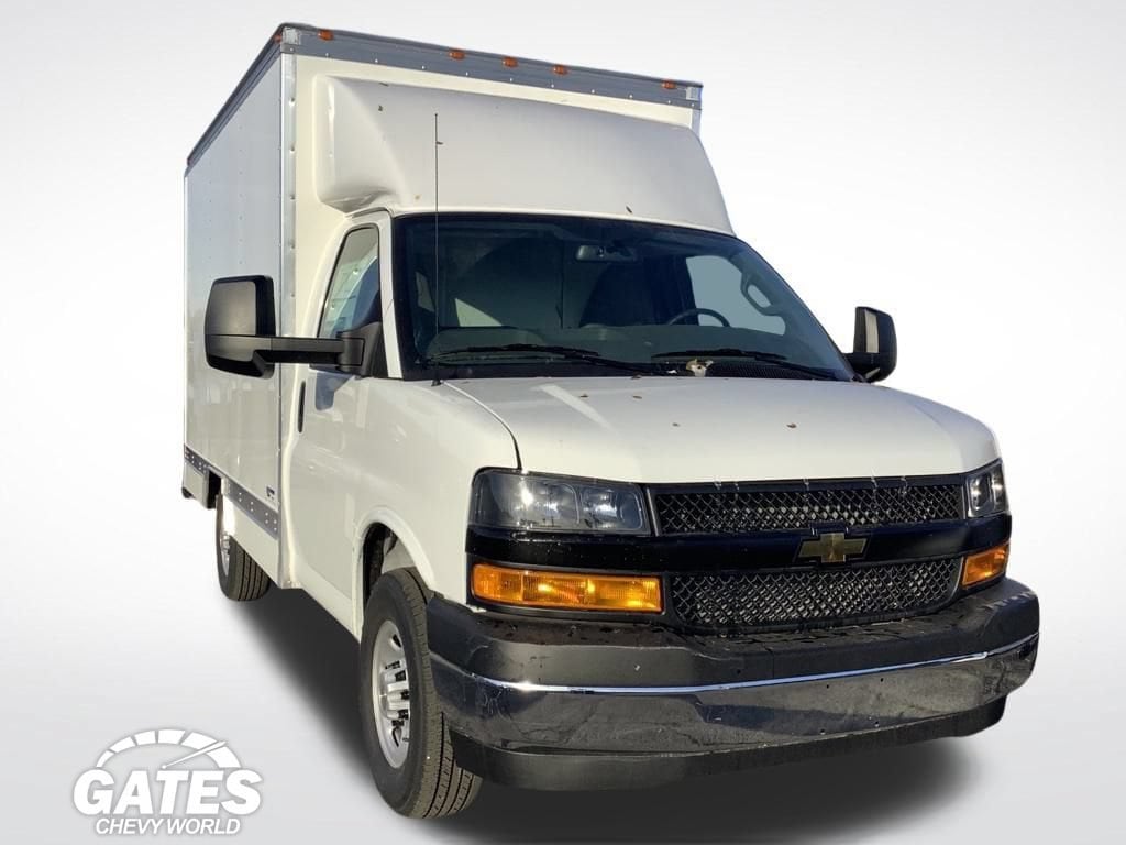New 2024 Chevrolet Express Cutaway 3500 1WT Cutaway Van