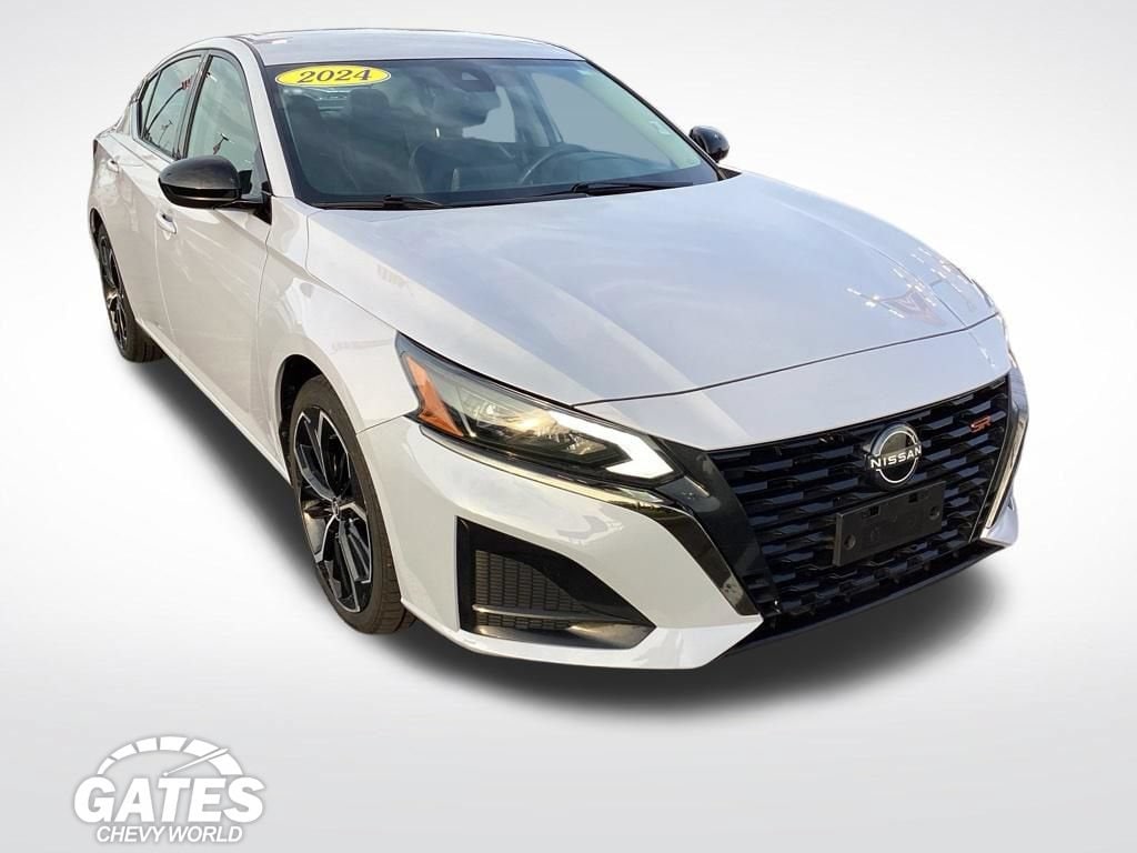 2024 Nissan Altima SR