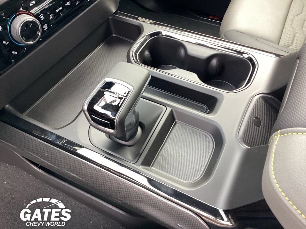 2026 Chevrolet Silverado 1500 ZR2 - Photo 16