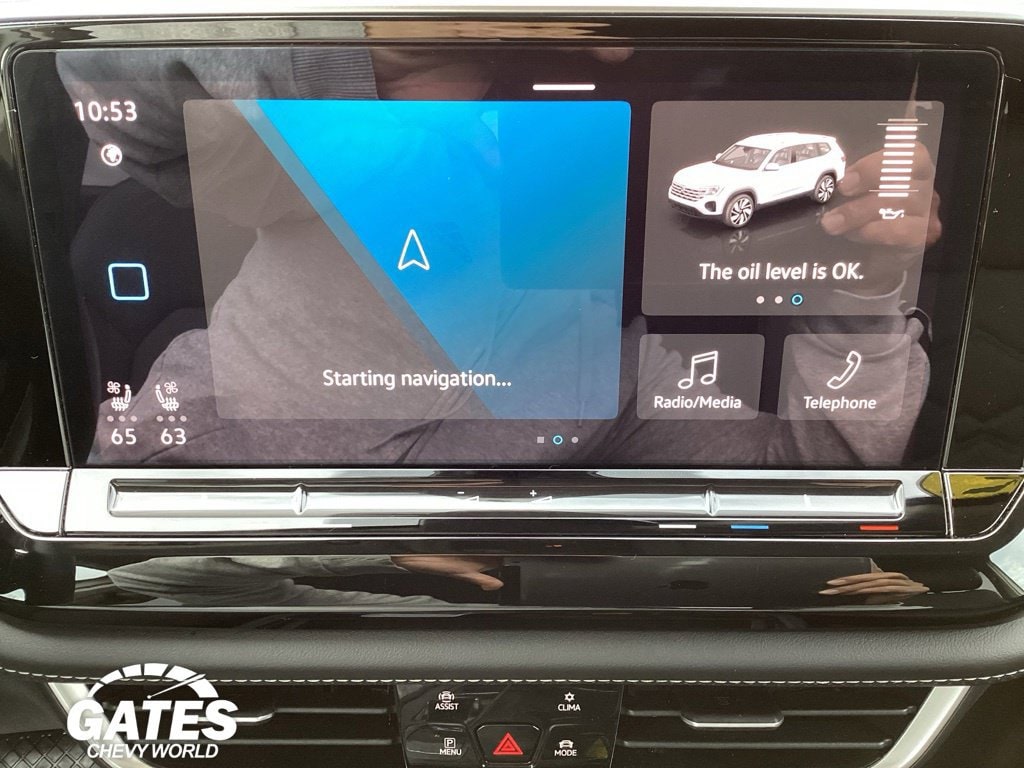 Used 2025 Volkswagen Atlas 2.0T SE w/Technology SUV