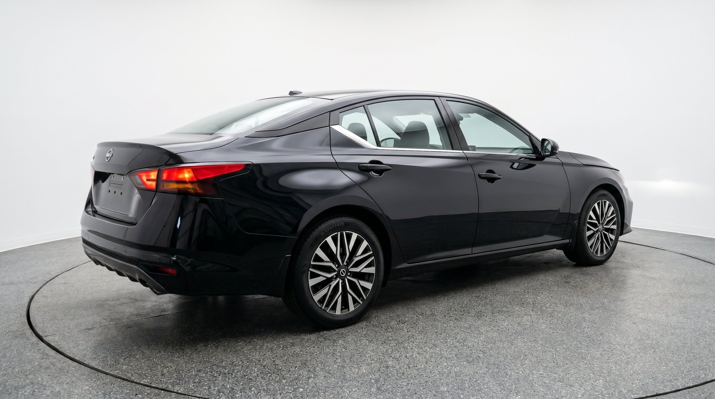 Thumbnail: 2026 Nissan Altima - 9