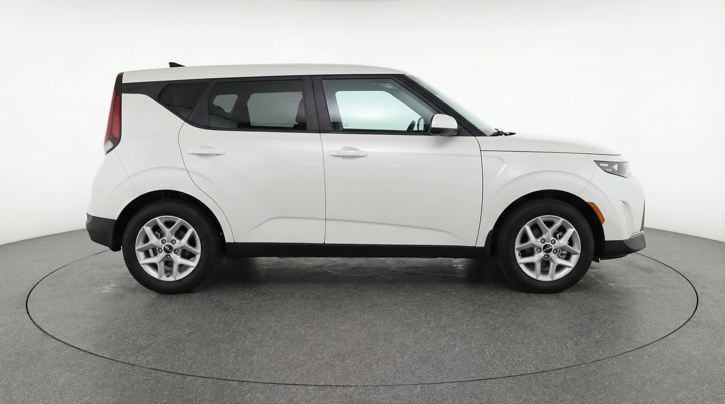 Thumbnail: 2025 Kia Soul - 10