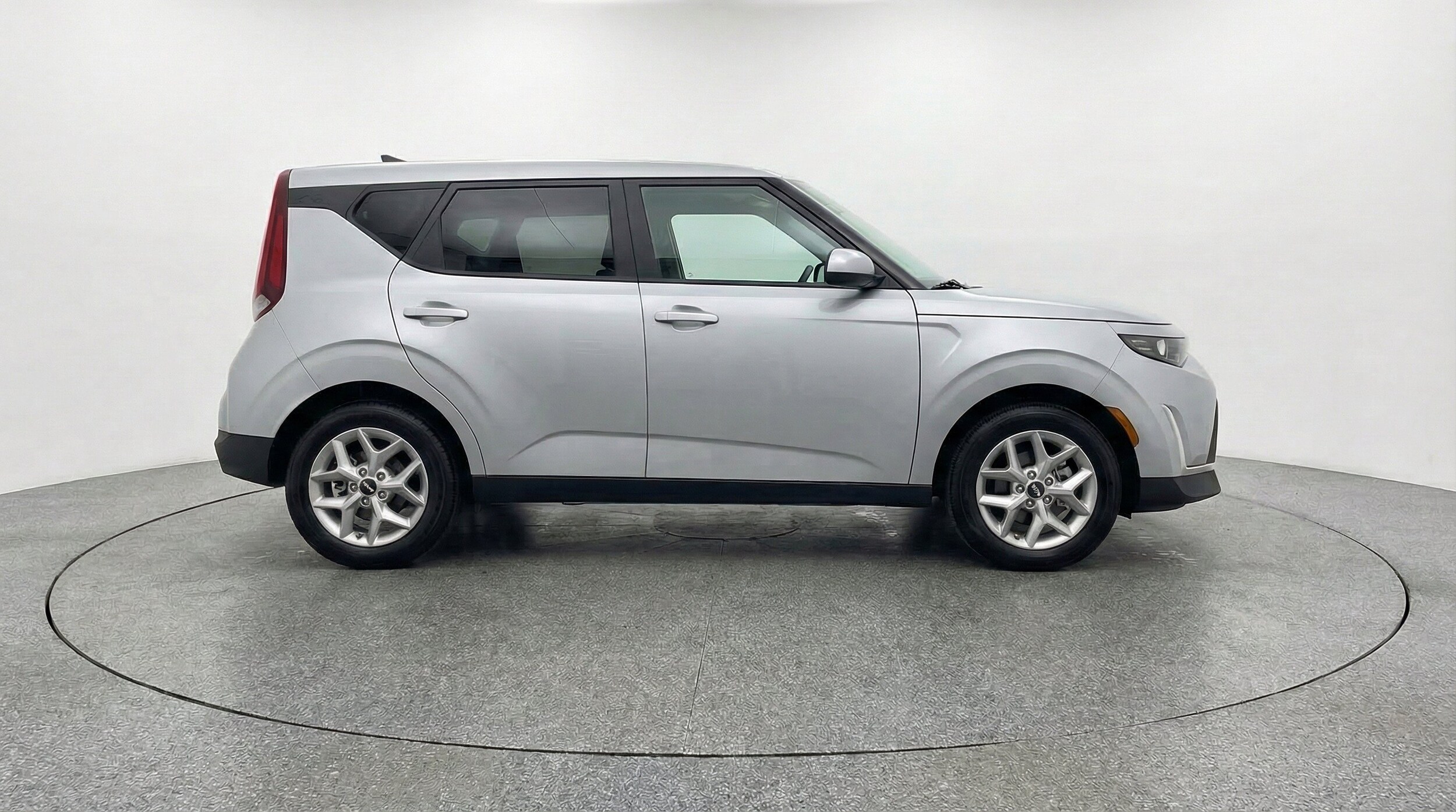 Thumbnail: 2025 Kia Soul - 10