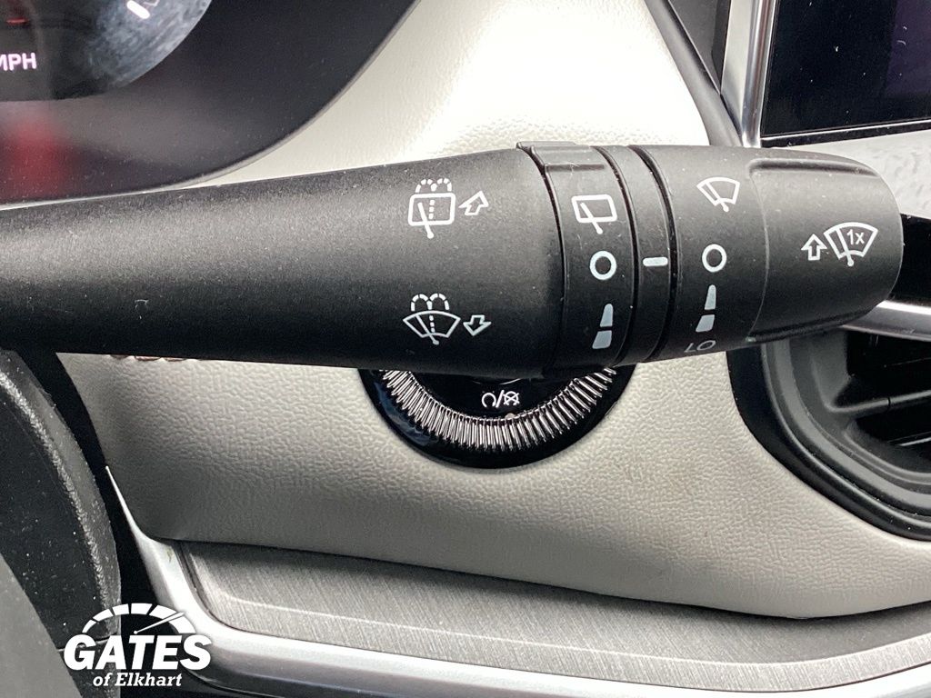 2025 Jeep Compass Limited - Photo 29