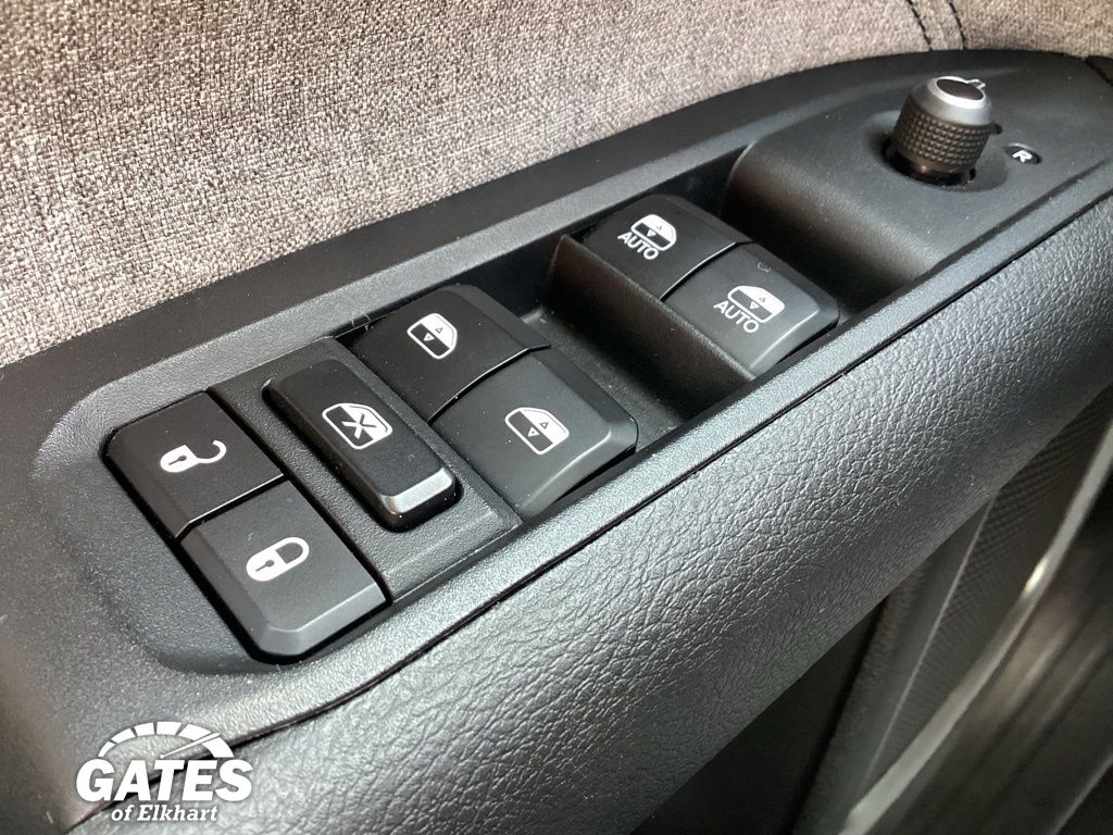 2024 Jeep Compass Latitude - Photo 23