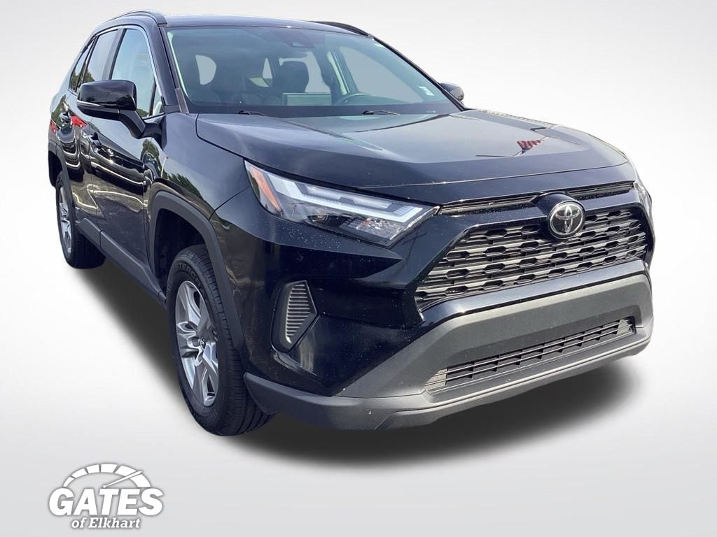 Used 2025 Toyota RAV4 Hybrid XLE SUV