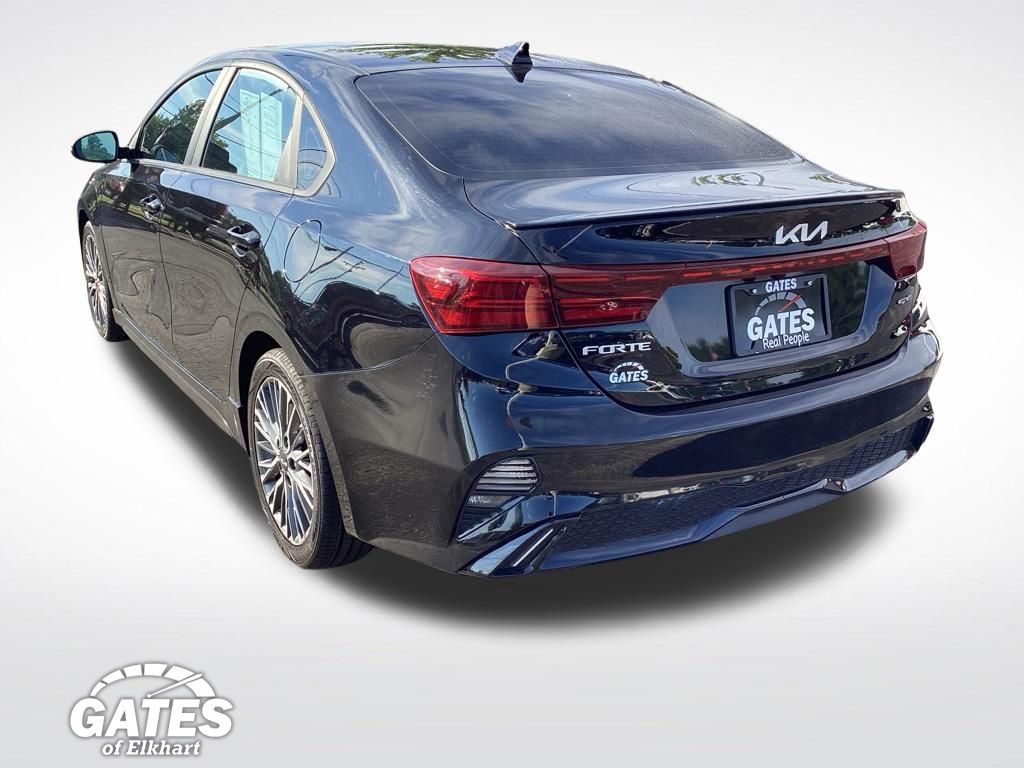 2022 Kia FORTE GT-Line - Photo 8