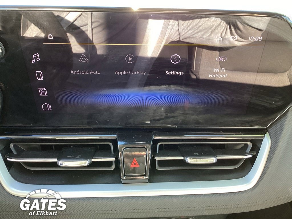 Used 2025 Chevrolet Trailblazer LT SUV
