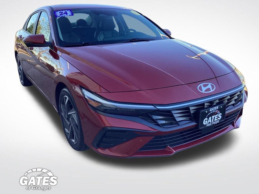 Used 2024 Hyundai Elantra Limited Sedan