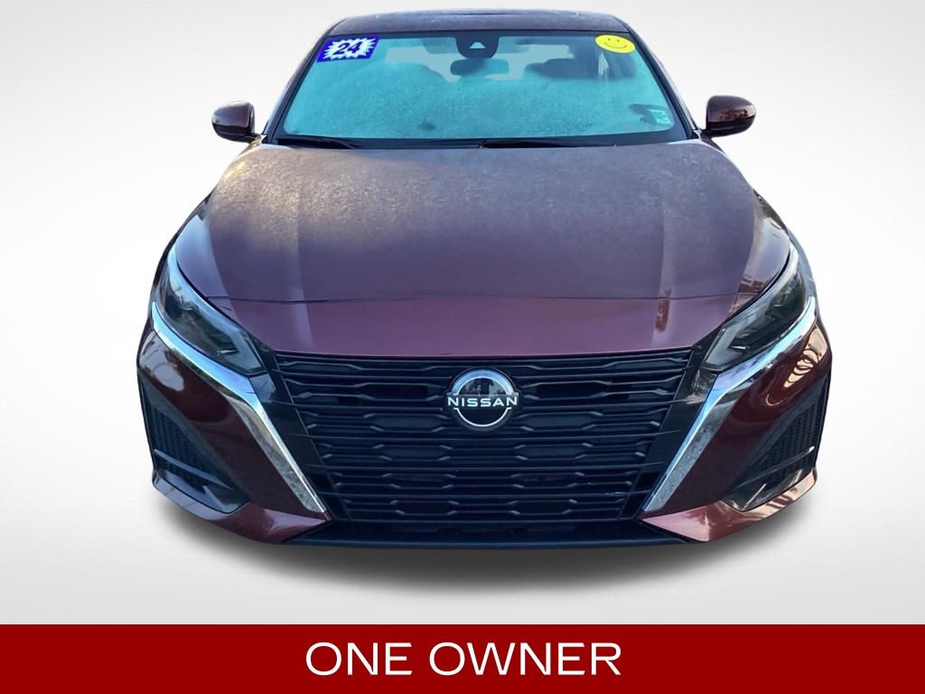Used 2024 Nissan Altima 2.5 SV Sedan