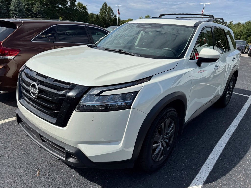 Used 2022 Nissan Pathfinder SV SUV