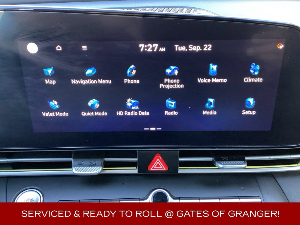 Used 2024 Hyundai Elantra Limited Sedan