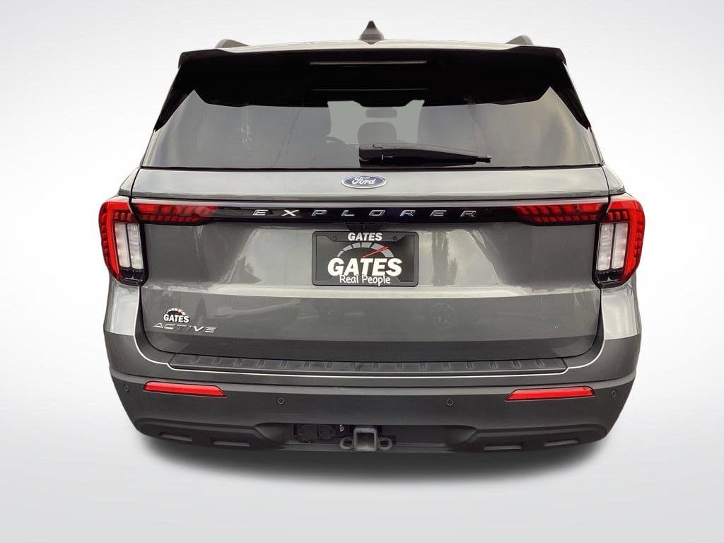 2025 Ford Explorer Active - Photo 5