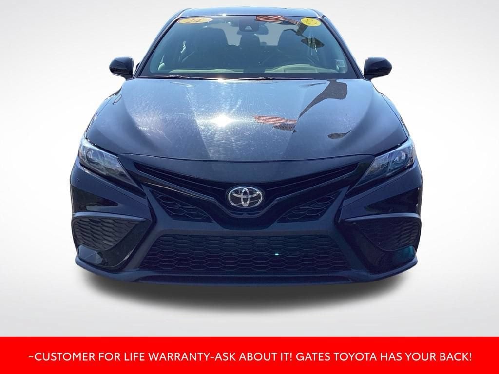 Used 2024 Toyota Camry SE Sedan