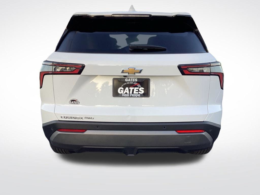 2025 Chevrolet Equinox LT - Photo 8