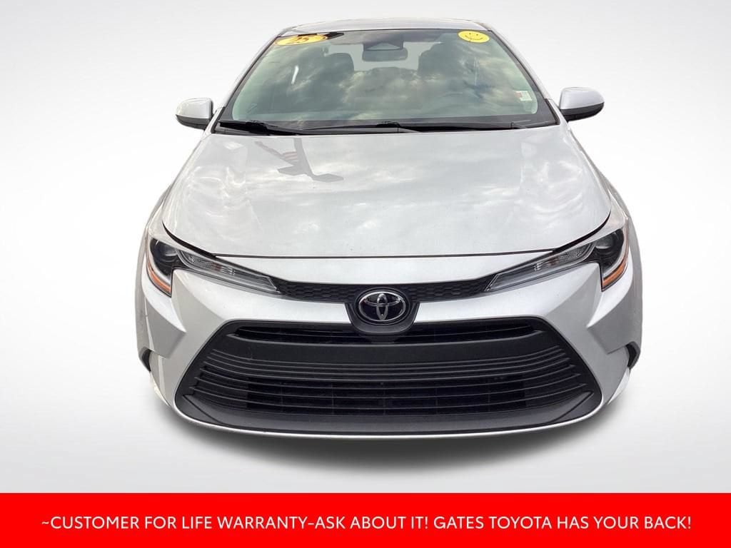 Used 2025 Toyota Corolla LE Sedan