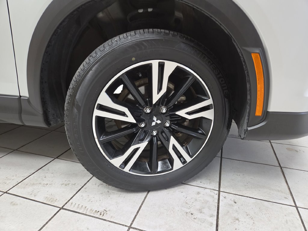 2025 Mitsubishi Eclipse Cross SE