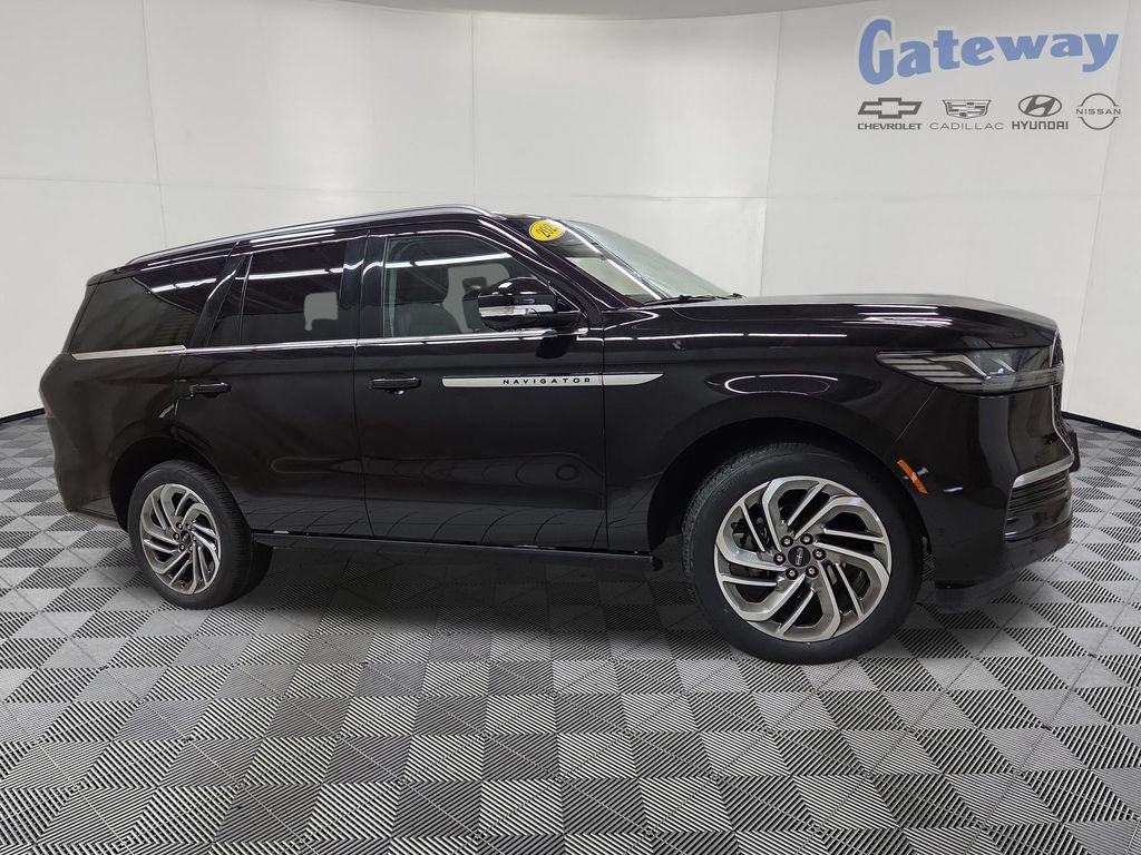 2025 Lincoln Navigator