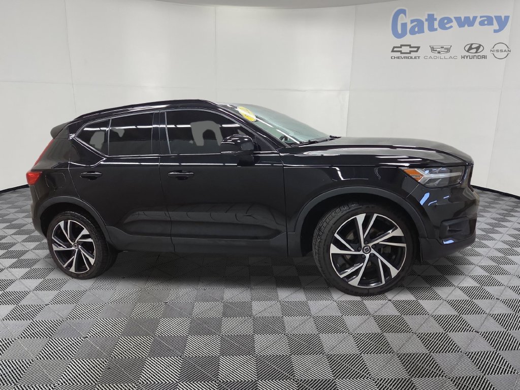 2021 Volvo XC40