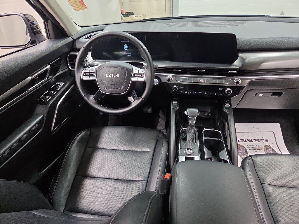 2024 Kia Telluride S - Photo 14