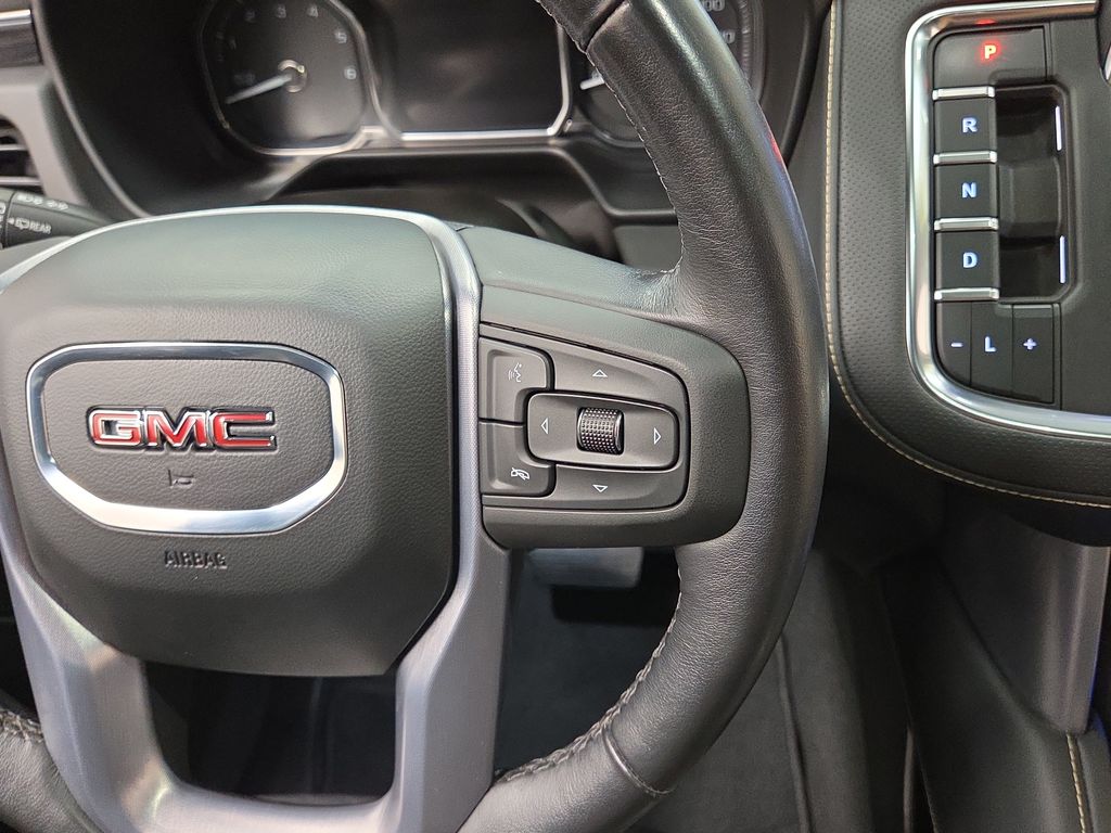 2021 GMC Yukon SLT - Photo 18
