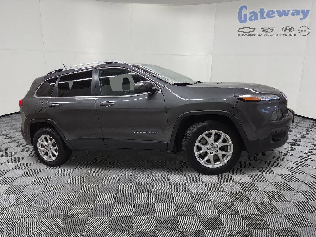 Used 2015 Jeep Cherokee Latitude SUV