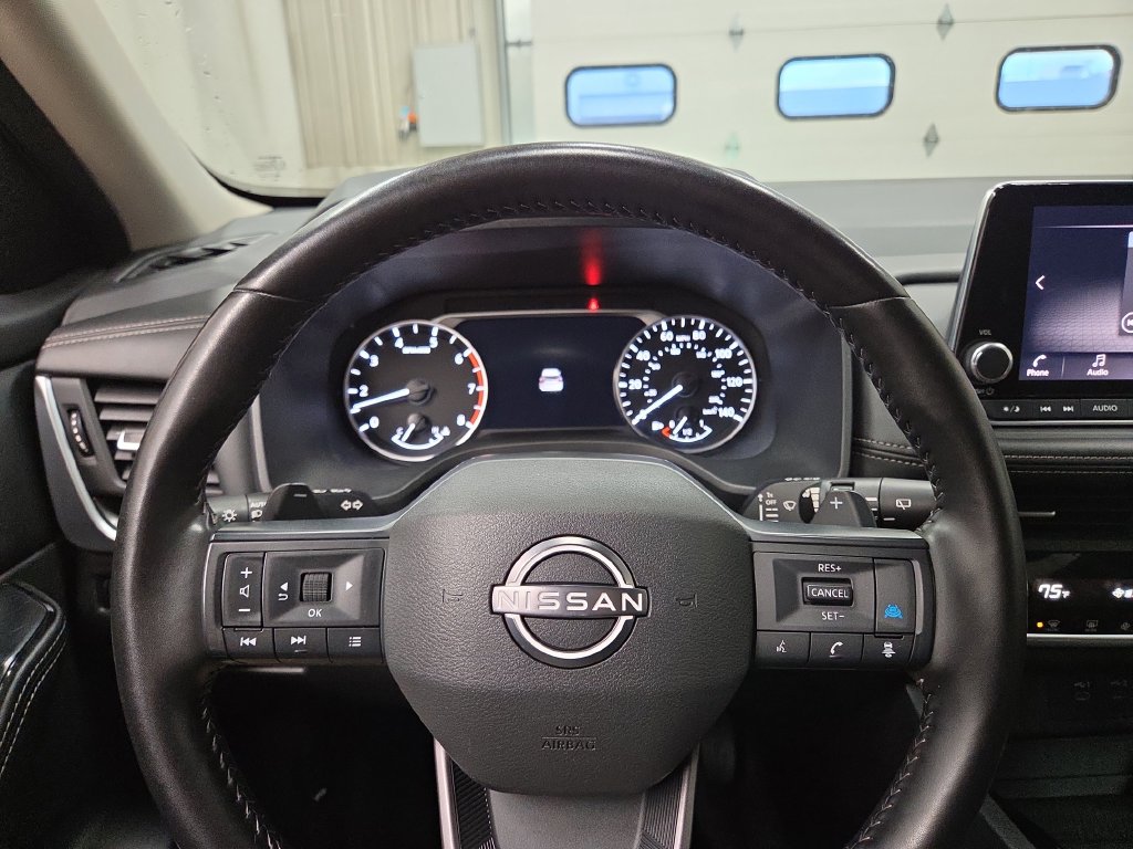2025 Nissan Rogue SV - Photo 21
