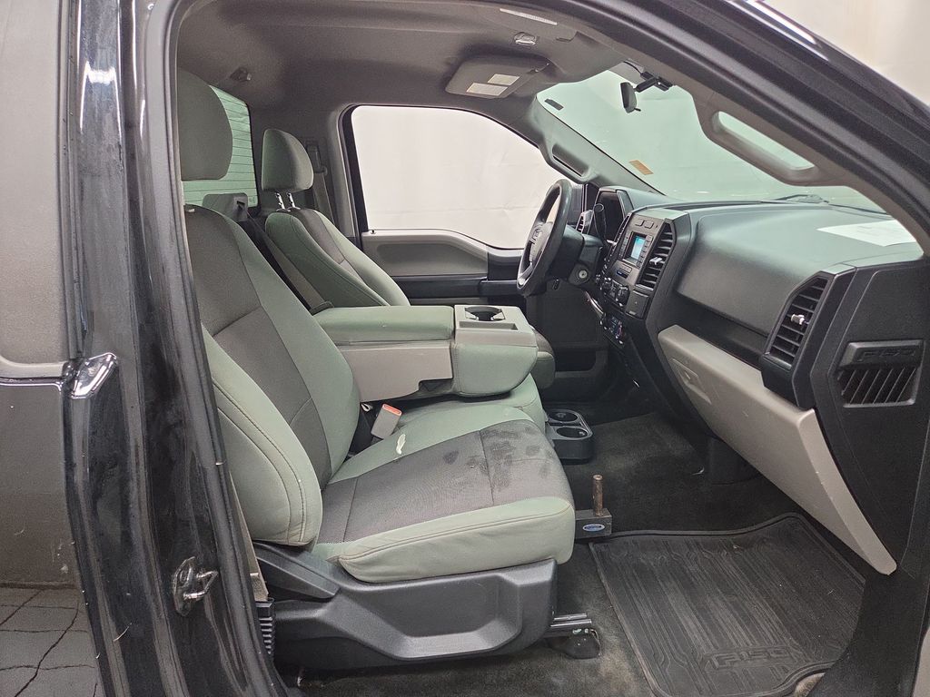 2016 Ford F-150 XL - Photo 9