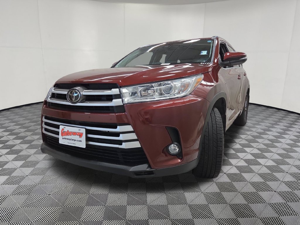 2017 Toyota Highlander XLE - Photo 7