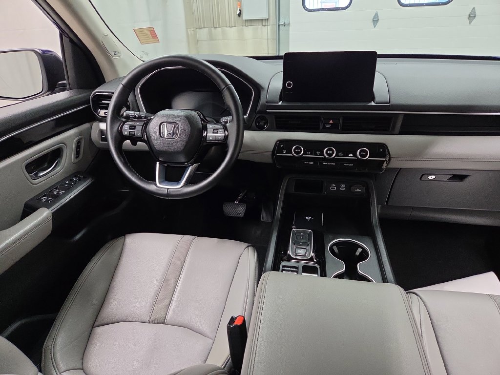 2024 Honda Pilot Touring - Photo 12