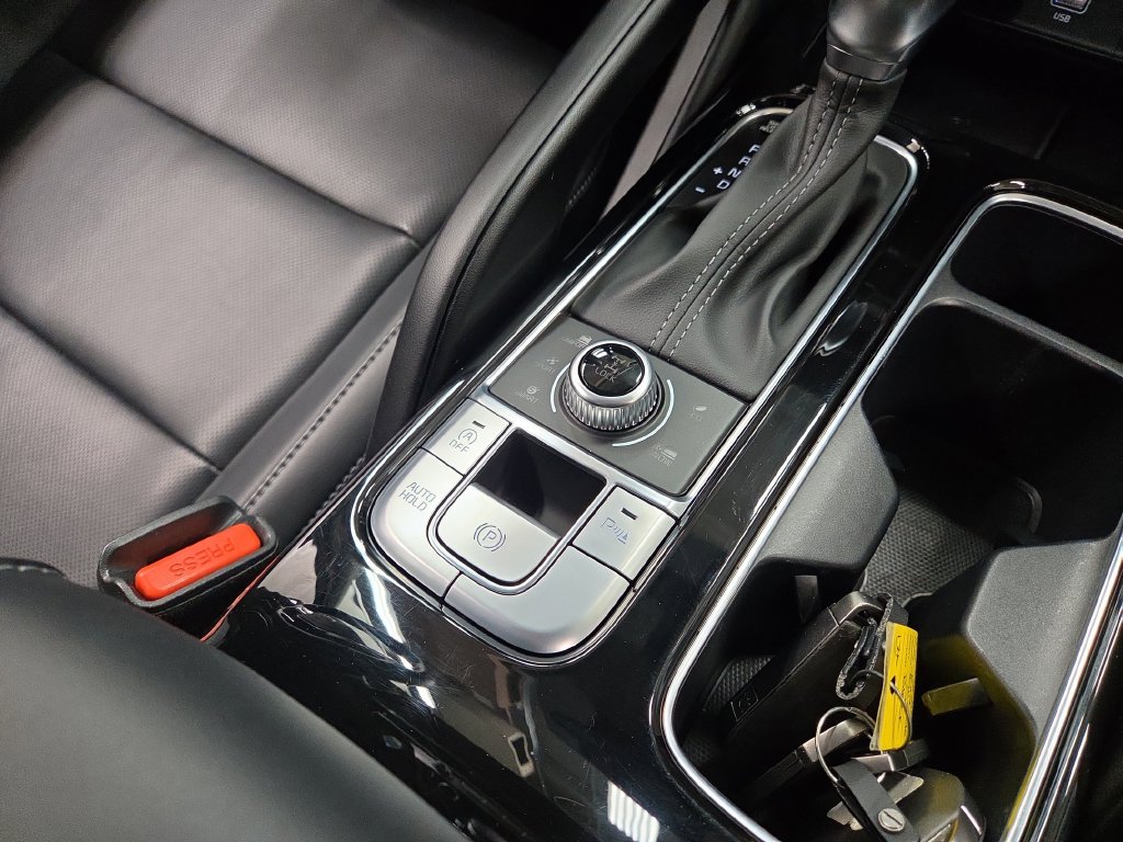 2024 Kia Telluride S - Photo 18