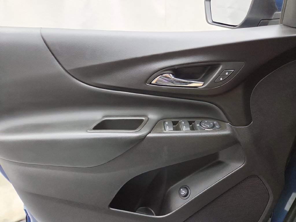 2024 Chevrolet Equinox LT - Photo 21