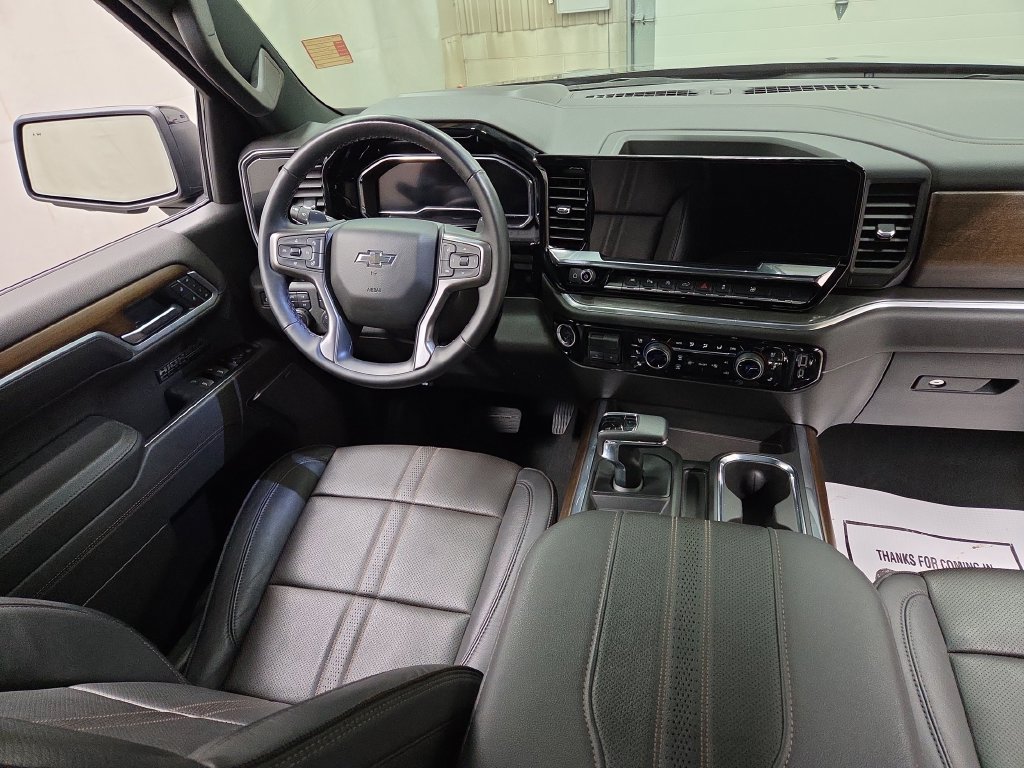 2025 Chevrolet Silverado 1500 High Country - Photo 13