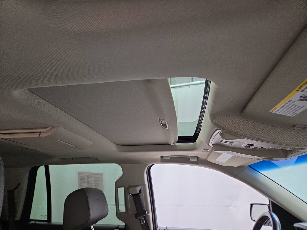 2019 GMC Yukon Denali - Photo 14